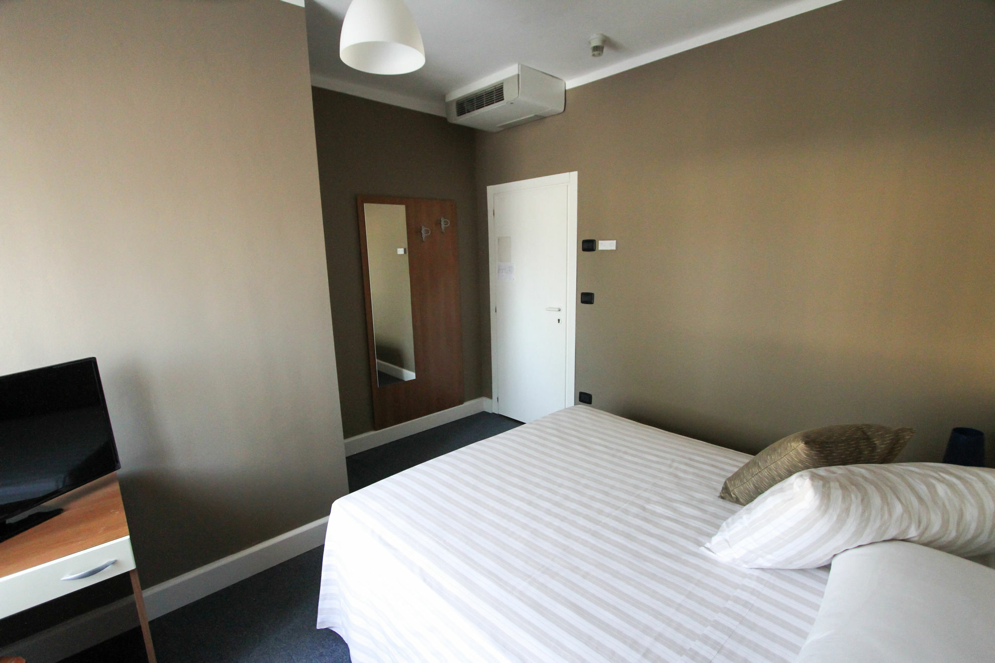 Hotel Bardolino Zewnętrze zdjęcie